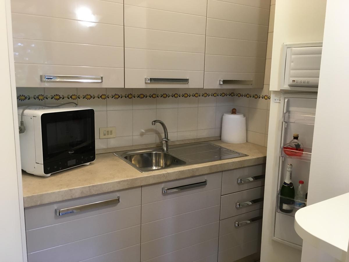 Sunset Apartment سيرمِيوني المظهر الخارجي الصورة